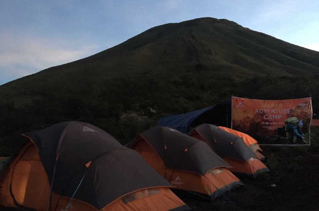 Malam Pertama di Cemoro&nbsp;Kembar